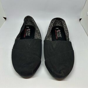 Skechers Black Canvas Loafers Slip-Ons‎ Minimalist Design W9.5